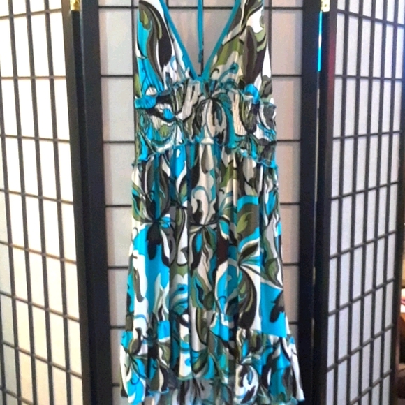 Candie's Dresses & Skirts - Candie's halter dress. High/low